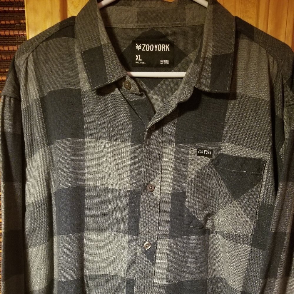3/$20 - Zoo York Casual Button Down